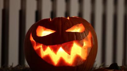 Wellness Wednesday: Don't Let Your Teeth Get Scary